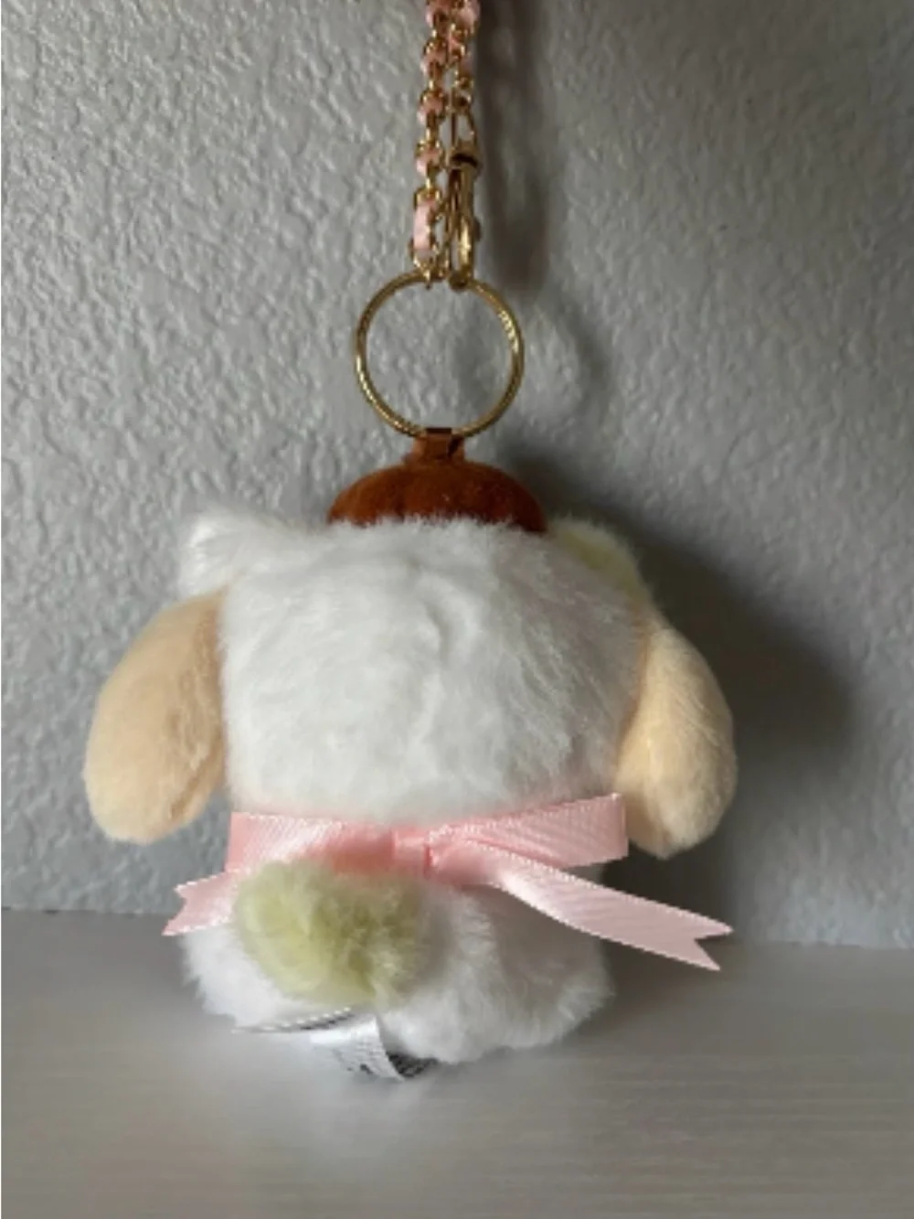 Hello Kitty Peek-a-Meow Surprise Box Pendant - NWT